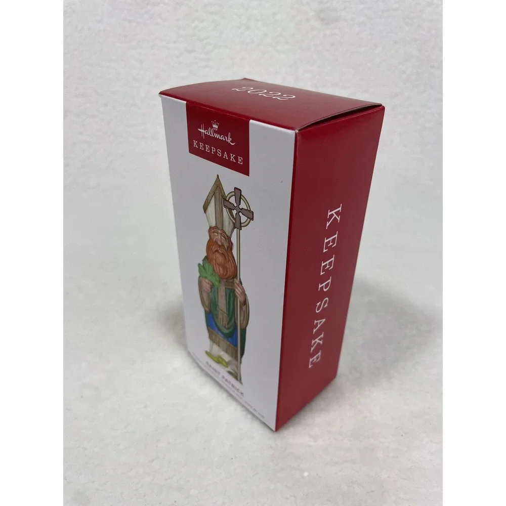Hallmark Keepsake‎ Saint Patrick 2022 Ornament NIB Ireland